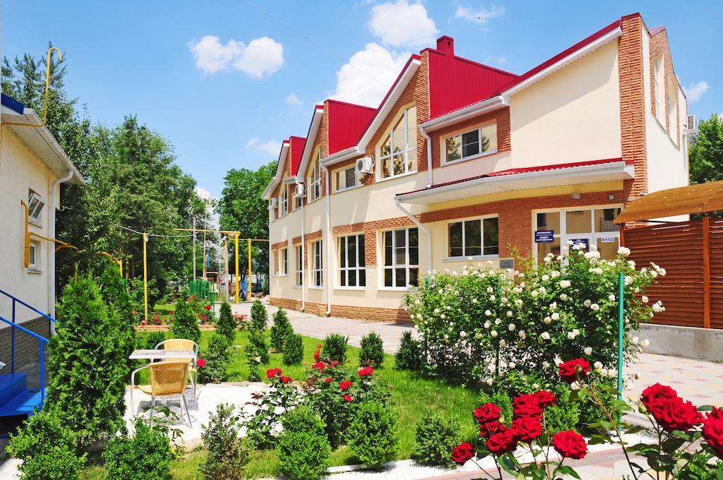 Hotel Golubaya Volna Rostov-on-Don Exterior foto